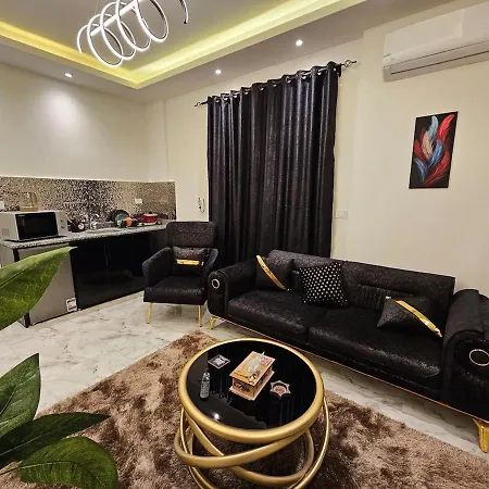 Dhb Stays Stylish 1Br In Central Cairo 63B